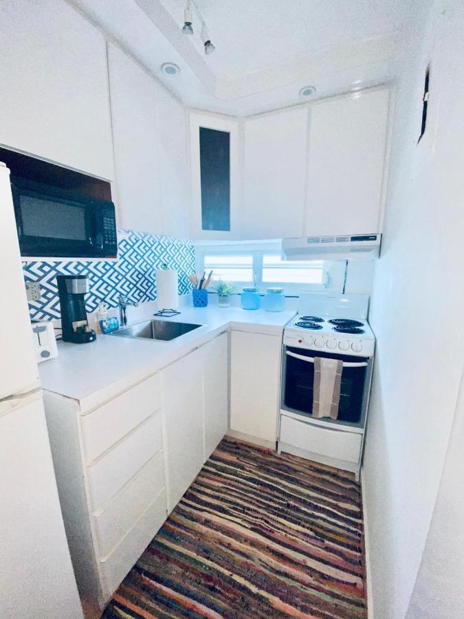Kasa Ocean Breeze Beachfront Condo Pool San Juan Esterno foto
